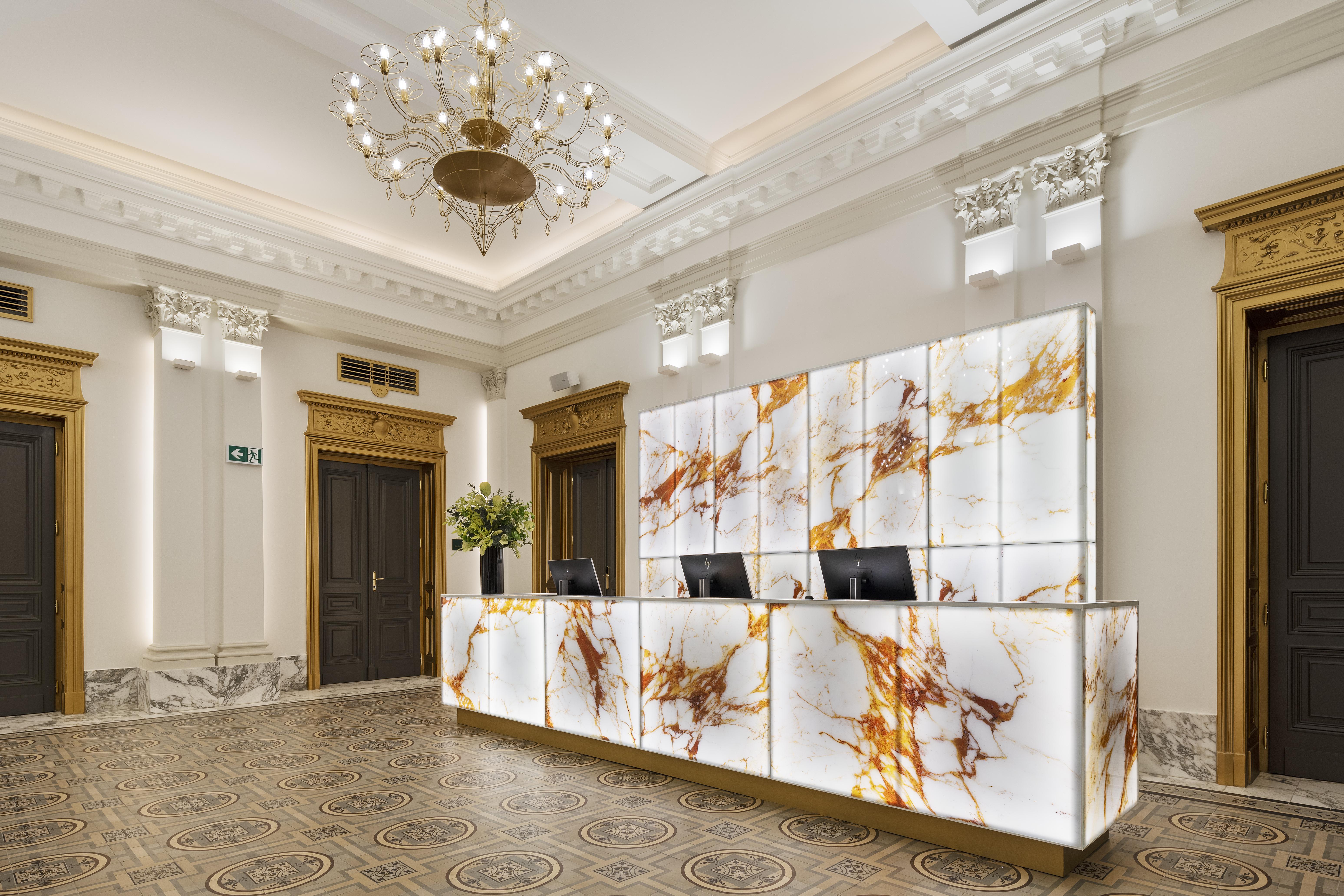 Aurea Ana Palace By Eurostars Hotel Company Budapest Exterior photo A reception desk made of translucent stone