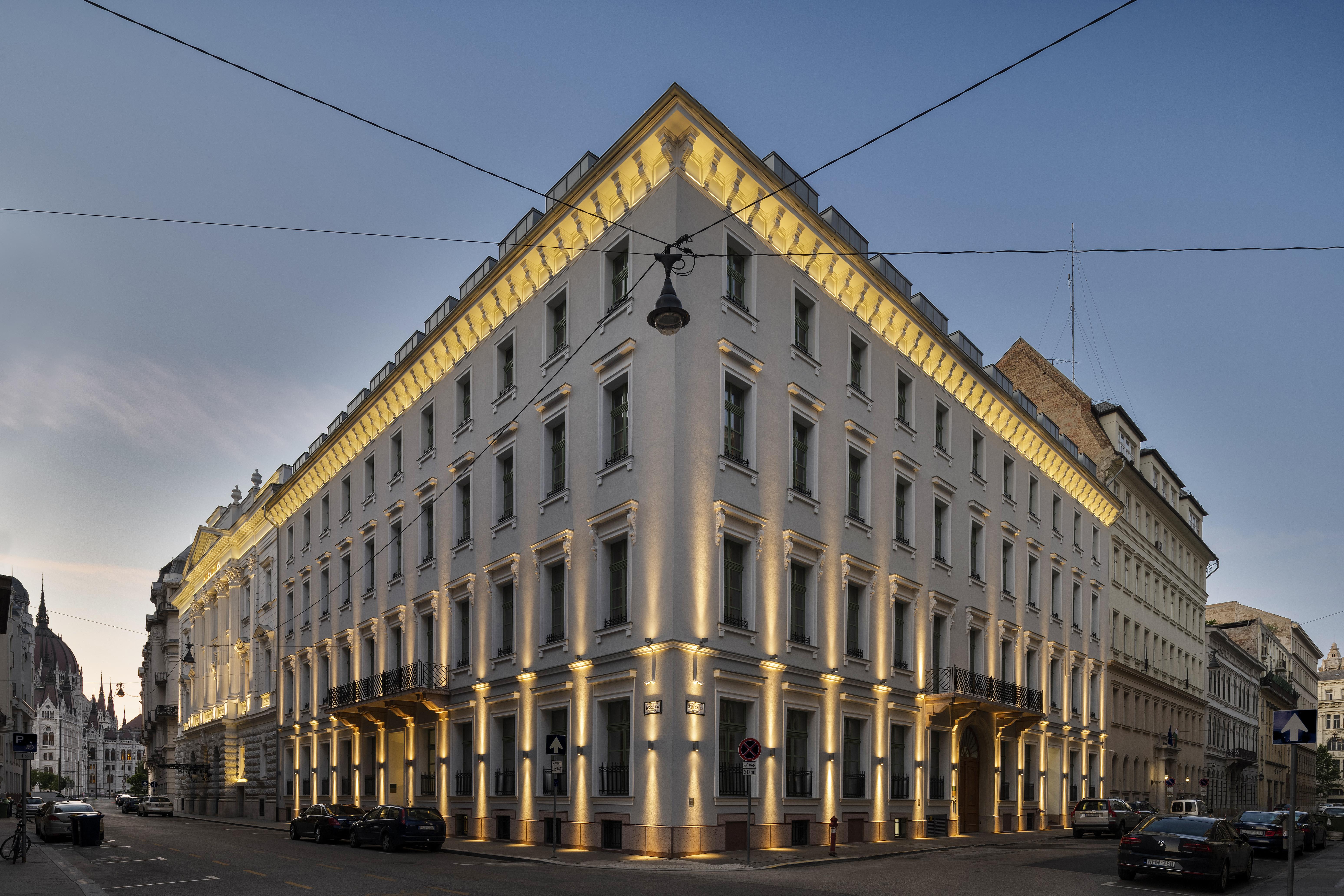 Aurea Ana Palace By Eurostars Hotel Company Budapest Exterior photo The hotel in 2016